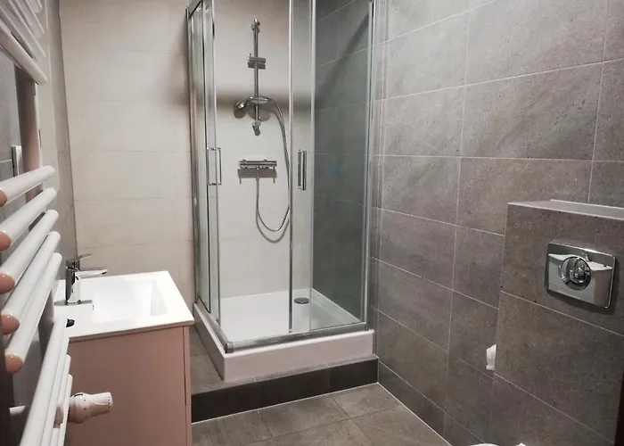 Elegancja Apartment *